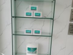 -福奈特洗衣·洗鞋·奢侈品护理(真北店)