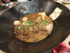 -锅里锅外地锅鸡