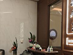 -醉辉皇上海之巅(上海中心大厦店)