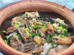 -容里煲仔饭(利丰北路店)