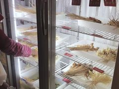 -马路边边麻辣烫(世纪金源店)