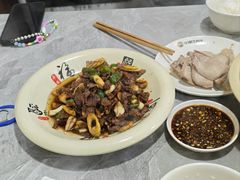 -何永光123鲜牛肉馆(1号店)