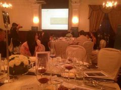 android_upload_pic-LONG BAR 廊吧(外滩华尔道夫酒店)