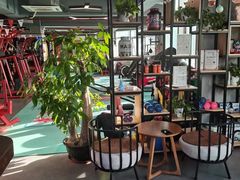 -KingBull私教健身&格斗订制(龙井商业中心店)