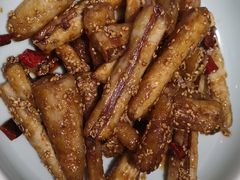 -梧桐树下(云锦世家店)