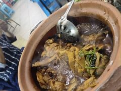 -雄伟美食(高沙中街店)