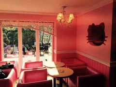 iphone_upload_pic-Hello Kitty Cafe(弘大店)