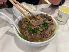-犇逸·乐山跷脚牛肉·四川现炒(览海店)