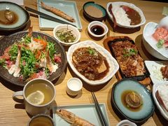 -花和海鲜自助(梅江店)