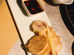 -穹六人间 people 6(岳阳路店)