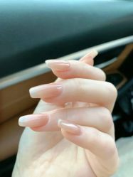 -悦指间美甲美睫