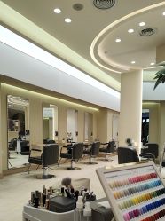-Mentor Hair Salon