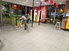 -麦当劳(百联西郊购物中心店)