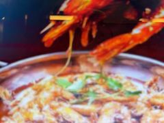 -临界音乐酒馆·小龙虾·江湖菜(华熙LIVE·鱼洞店)