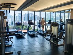 -广州天河希尔顿酒店