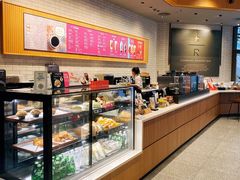 面包甜点陈列柜-星巴克臻选(成都东方新希望天祥店)