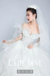 -Lady  Jane高端婚纱礼服馆