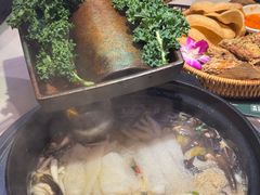 -润泽园椰子鸡(汇一城店)