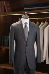 -优刻西服西装定制(金轮国际广场店)
