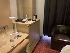 -上海松江假日酒店