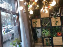 -ZING COFFEE 镜咖啡