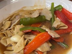 尖椒干豆腐-李老哈·东北菜(宋园路店)