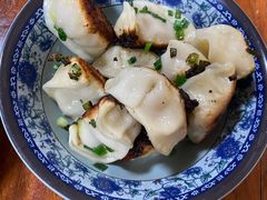 -无名氏宵夜小摊(祝家三姐妹馄饨店)