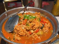 -爱碗亭·鲜炒湖南菜(壹城中心店)