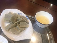 -亿诣蝎府炸酱面羊蝎子火锅(酷车小镇店)