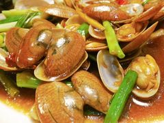 -鑫悦楼煎蟹·16年海鲜大排档