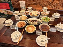 -咸亨酒店•非遗绍兴菜•中华老字号(堂吃餐厅)