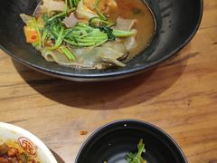 -万记麻辣烫国展总店