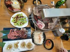 -合易泓烤肉·海肠捞饭(火车站店)