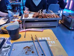 -燥次·烧烤酒场(万象城店)