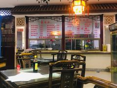 大堂-龙老五汤店(站前西路店)