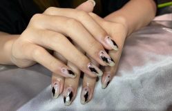 -YCai简薇美甲美睫美妆