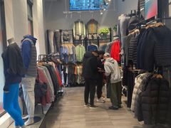 -lululemon(比斯特购物村店)