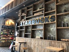 -星巴克臻选(湖滨道店)