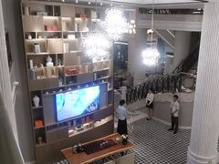 -浅深(世茂滨江精品店)