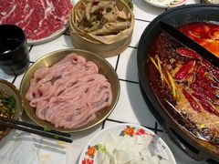 -扎起市井老火锅(乐山总店)