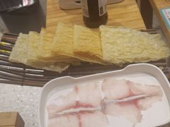 -江小渔鲜鱼火锅(冠亚星城店)