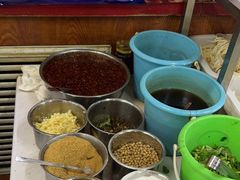 -老邮差酸辣粉麻辣烫(步行街店)