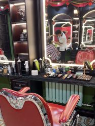 -豪帅男士理容馆