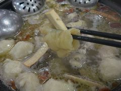 -濠轩阁特色生蚝火锅(水湾路店)