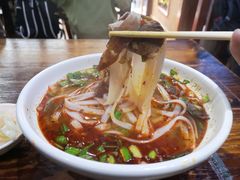 -遵义虾子张六羊肉粉(普陀路店)