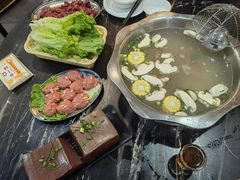 -牛一煲美食(江高店)