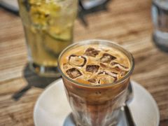 -Common Table · Brunch & Coffee