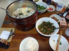 -老湖南·河鱼一锅鲜(兆禾里店)