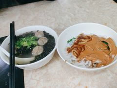 -华威达牛庄(黄埔大道西店)