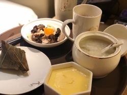 -臻康乃馨月子中心(集美店)